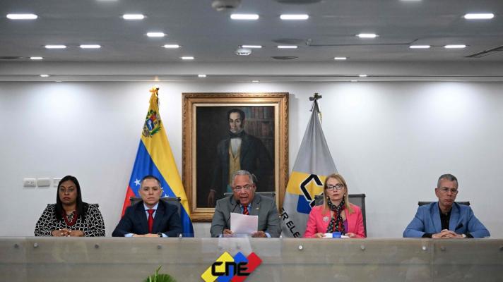 Consejo Nacional Electoral de Venezuela durante el anuncio del cronograma electoral (Foto: AFP)